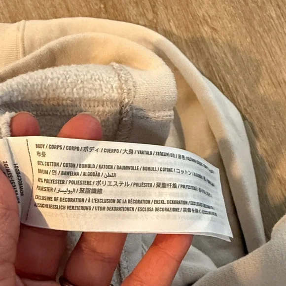 Abercrombie & Fitch Cream Women's Crew Neck Sweatshirt - Picture 3 of 4